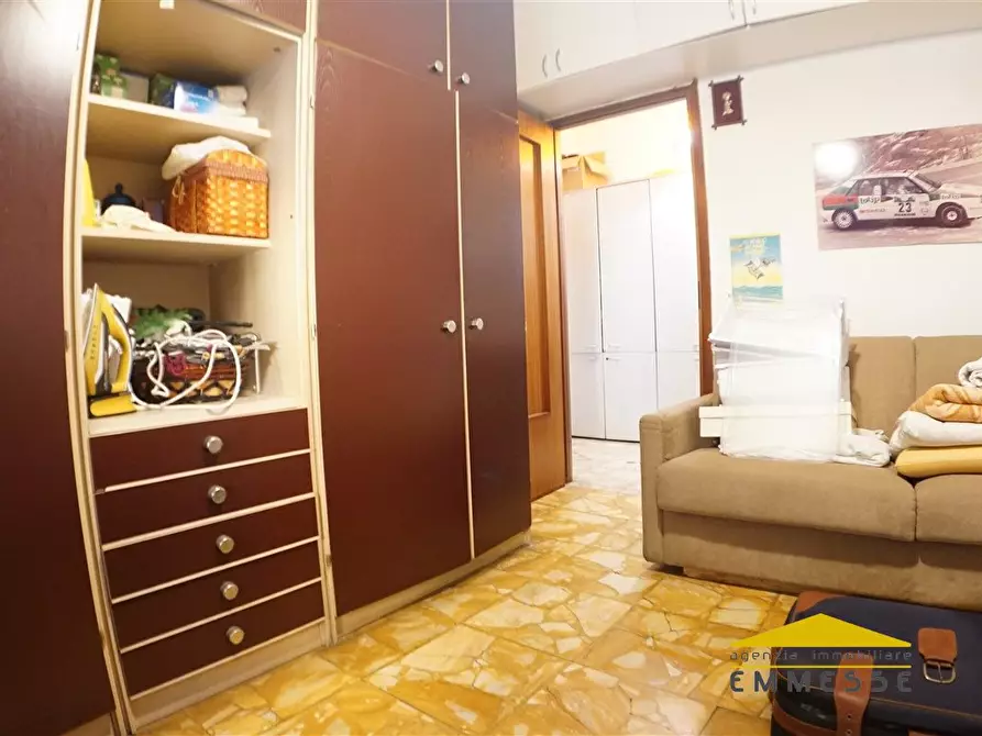 Immagine 10 di Appartamento in vendita  a Massa