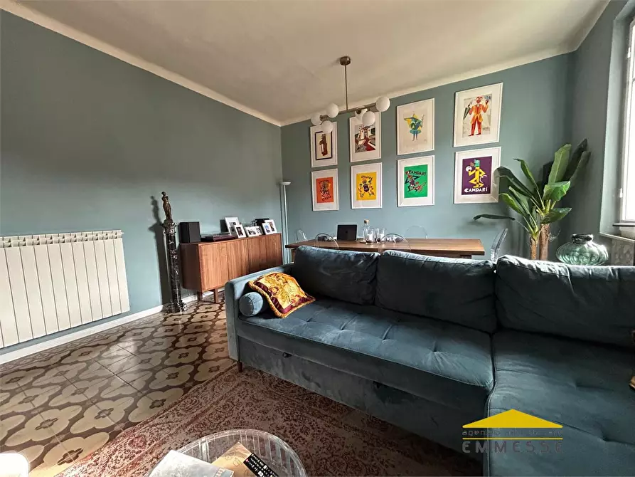 Immagine 1 di Appartamento in vendita  a Carrara