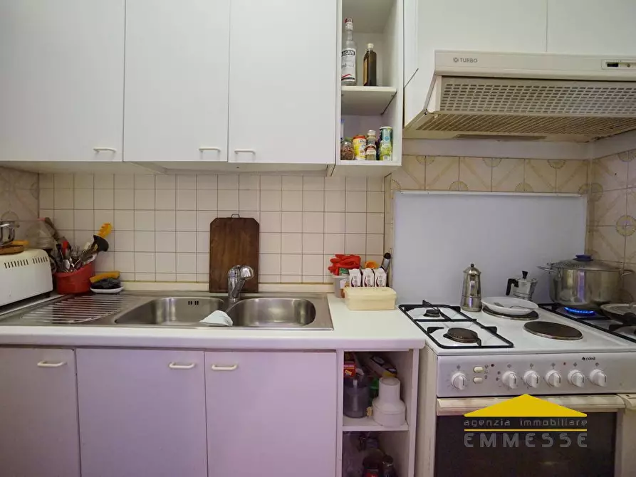 Immagine 7 di Appartamento in vendita  a Massa