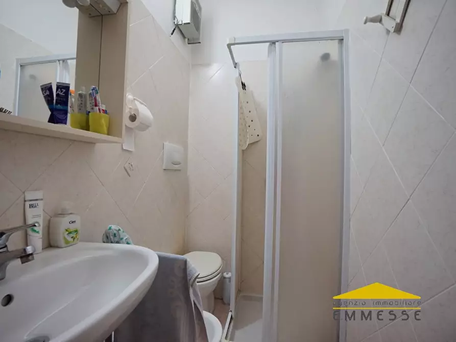 Immagine 9 di Appartamento in vendita  a Massa