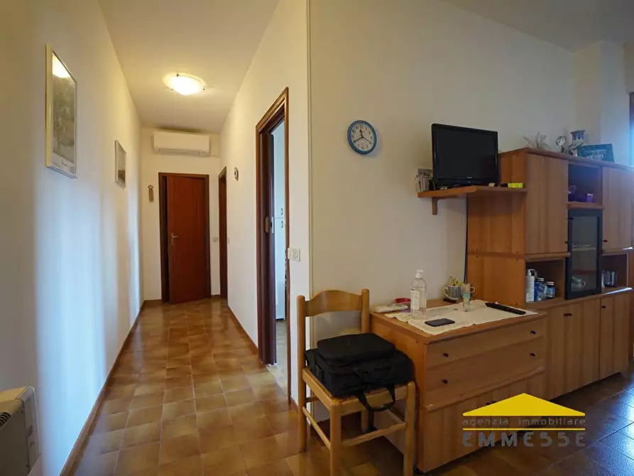 Immagine 6 di Appartamento in vendita  a Massa