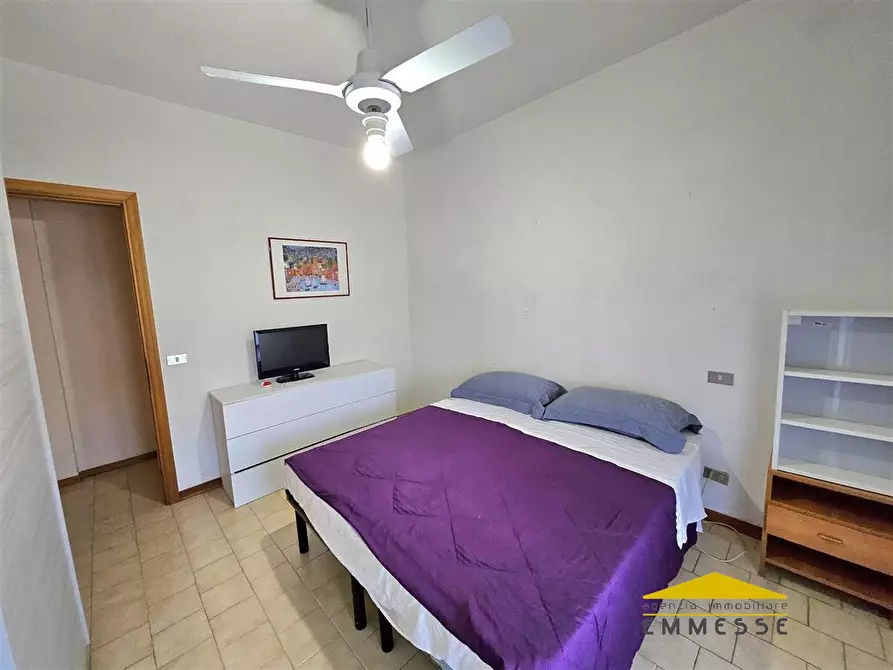 Immagine 10 di Appartamento in vendita  a Massa