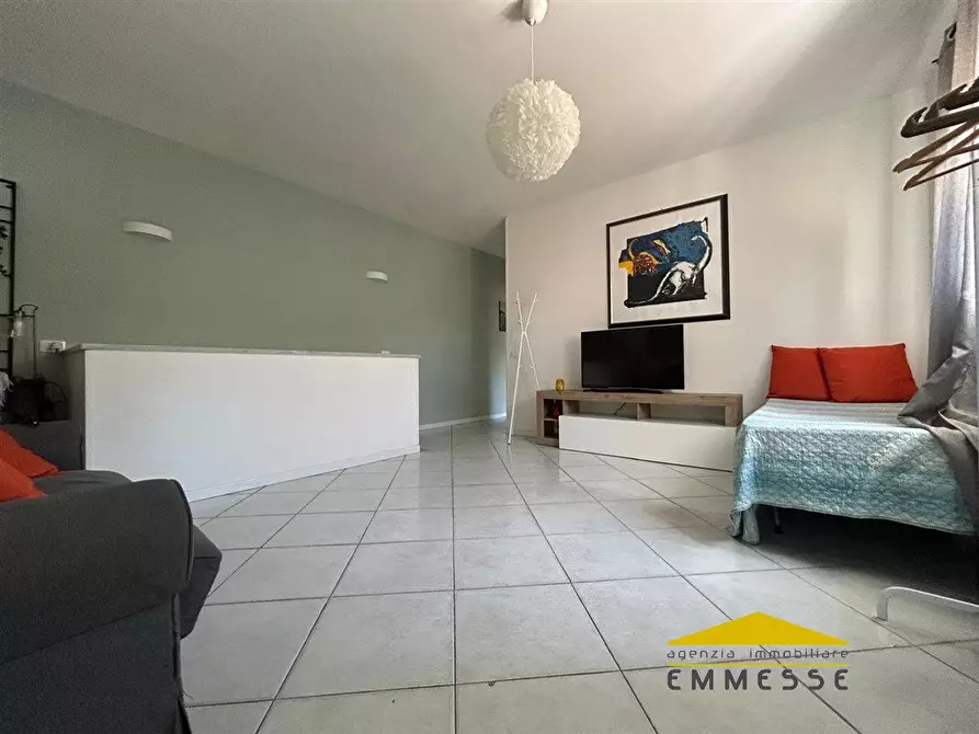 Immagine 7 di Appartamento in vendita  a Carrara