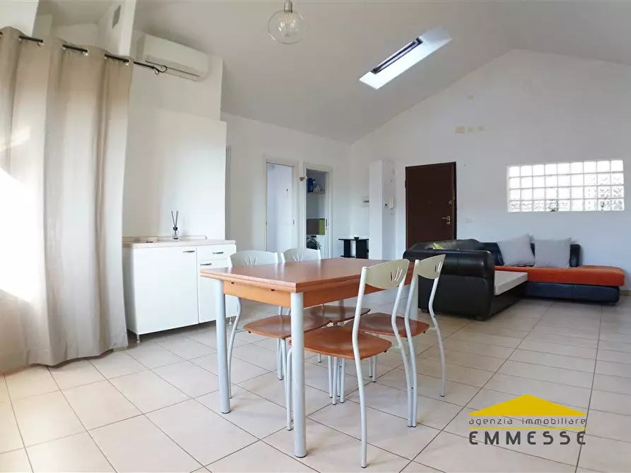 Immagine 2 di Appartamento in vendita  a Fosdinovo