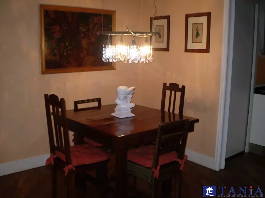 Immagine 6 di Appartamento in vendita  12 a Carrara