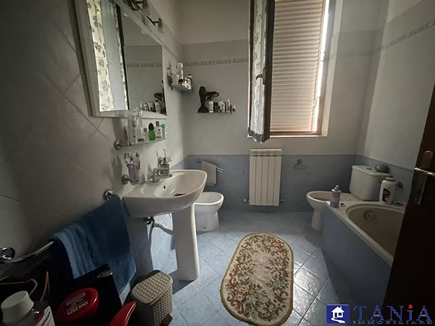 Immagine 3 di Appartamento in vendita  23 a Carrara