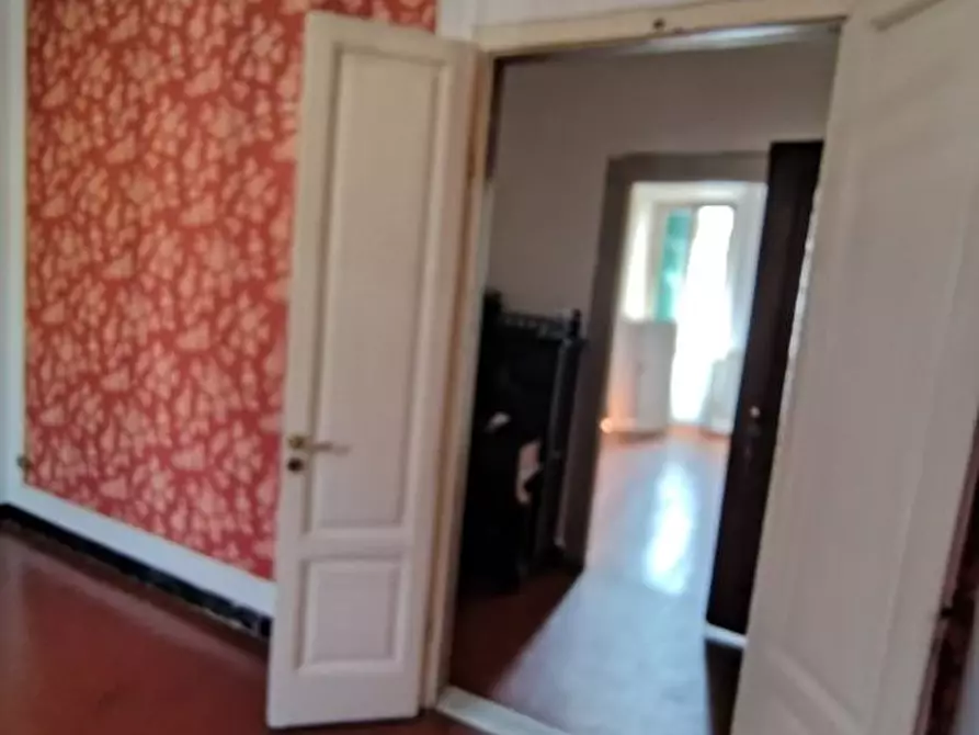 Immagine 10 di Appartamento in vendita  a Carrara