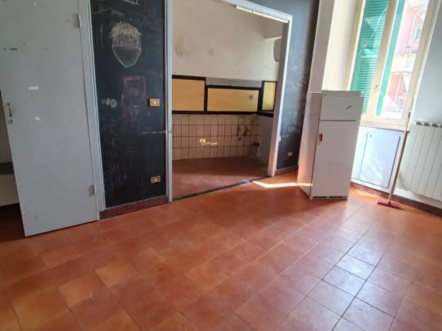 Immagine 8 di Appartamento in vendita  a Carrara