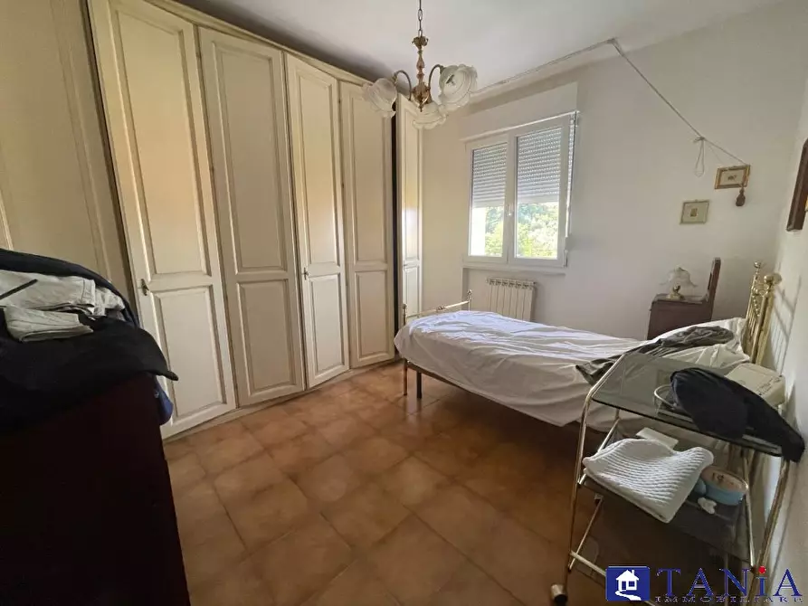 Immagine 10 di Appartamento in vendita  1 a Carrara