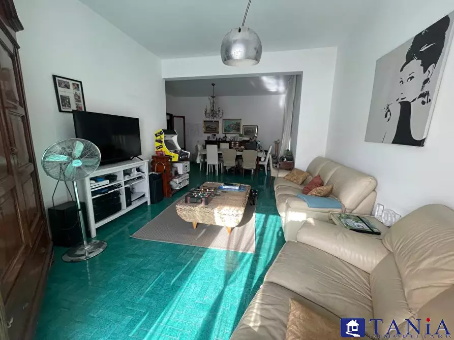 Immagine 4 di Appartamento in vendita  1 a Carrara