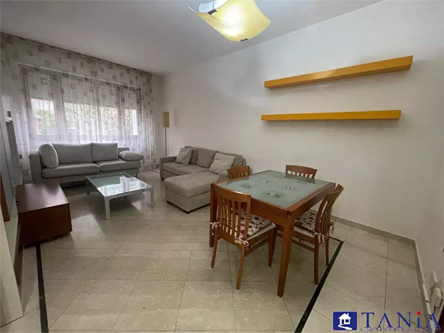 Immagine 1 di Appartamento in vendita  260 a Carrara