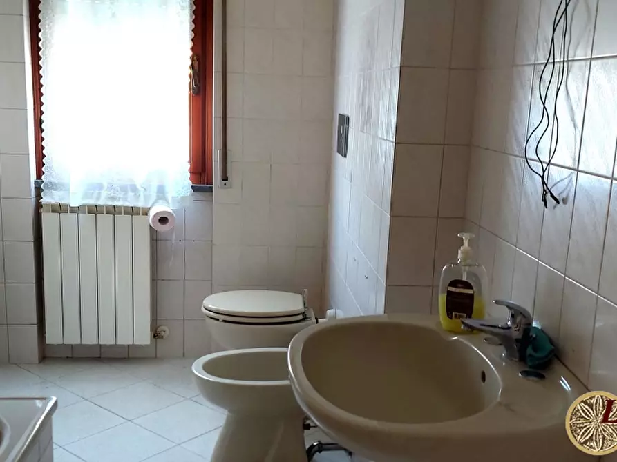 Immagine 6 di Appartamento in vendita  54 a Villafranca In Lunigiana