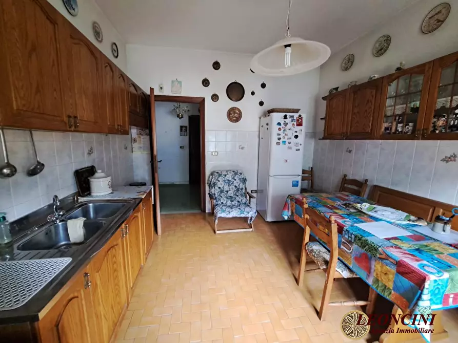 Immagine 3 di Appartamento in vendita  16 a Licciana Nardi