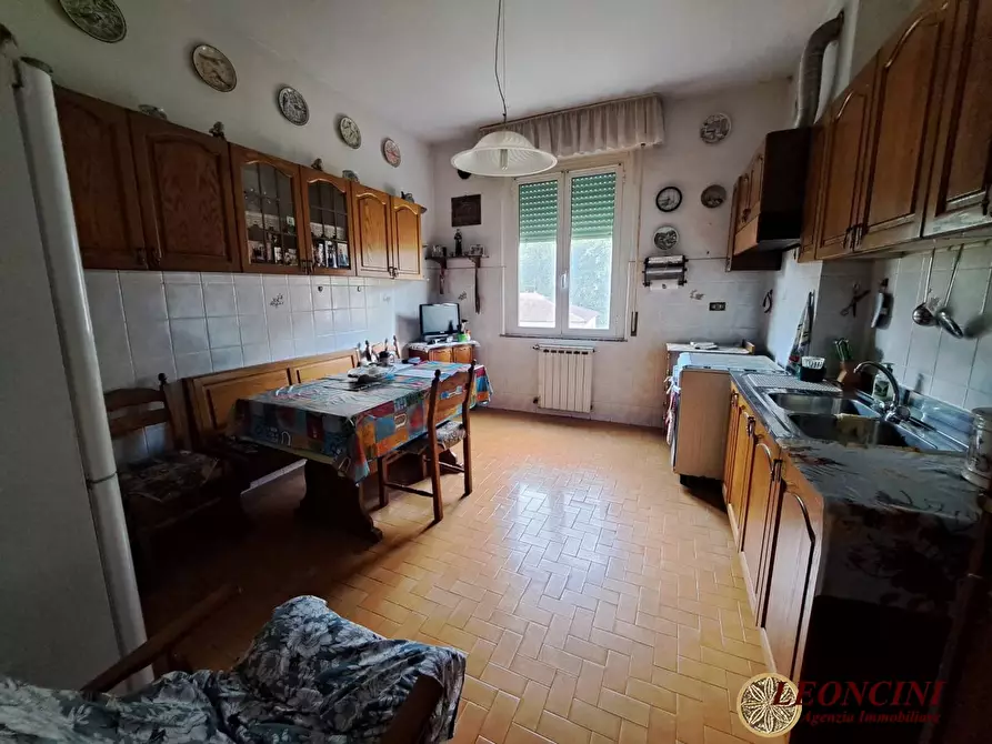 Immagine 5 di Appartamento in vendita  16 a Licciana Nardi