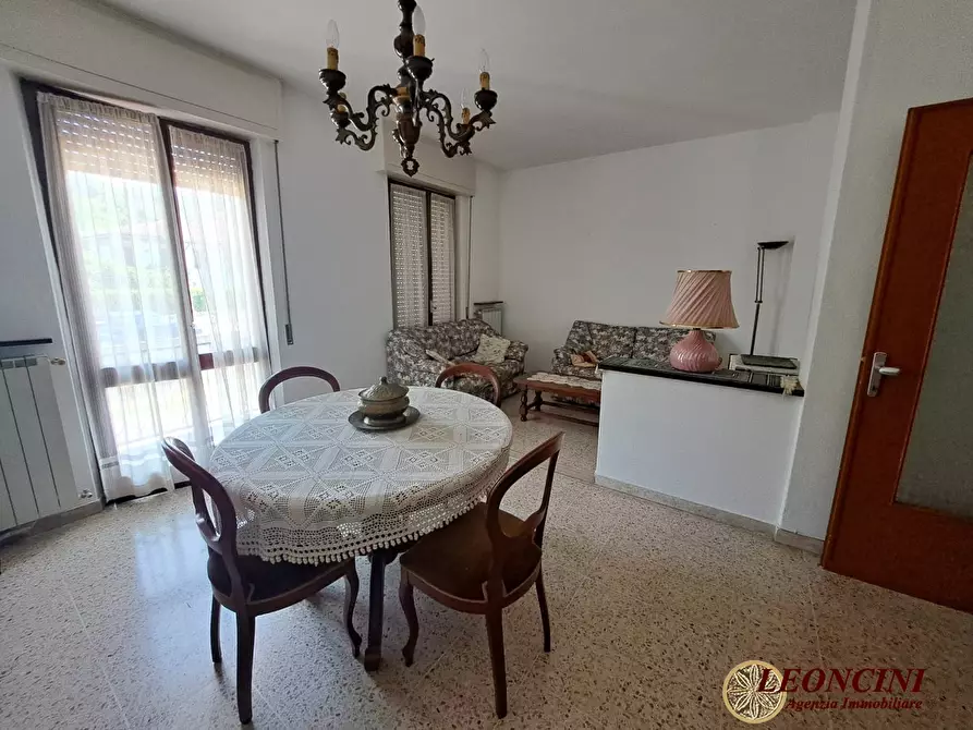 Immagine 5 di Appartamento in vendita  35 a Filattiera