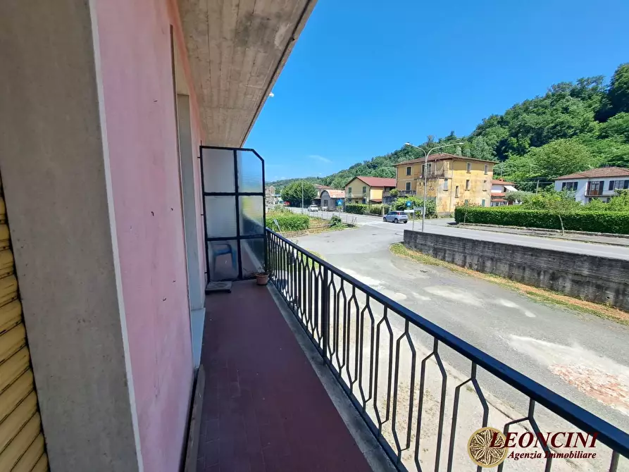 Immagine 4 di Appartamento in vendita  35 a Filattiera