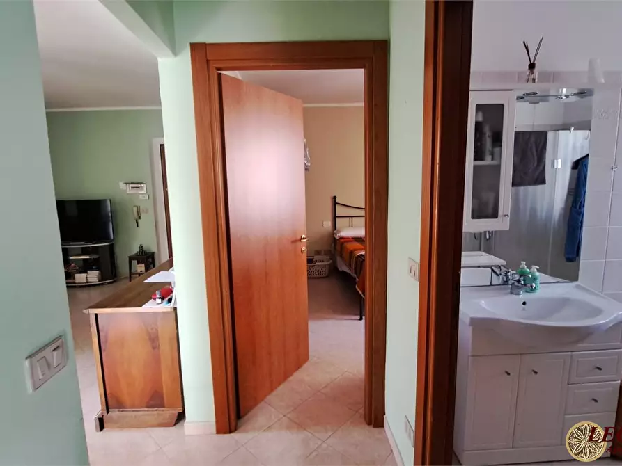 Immagine 7 di Appartamento in vendita  70 a Villafranca In Lunigiana