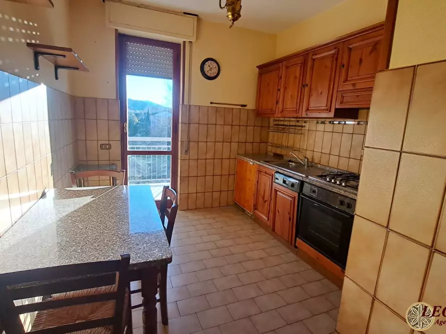 Immagine 4 di Appartamento in vendita  12 a Filattiera