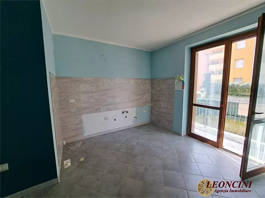 Immagine 7 di Appartamento in vendita  4 a Aulla