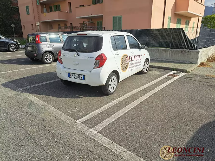 Immagine 9 di Appartamento in vendita  4b a Aulla
