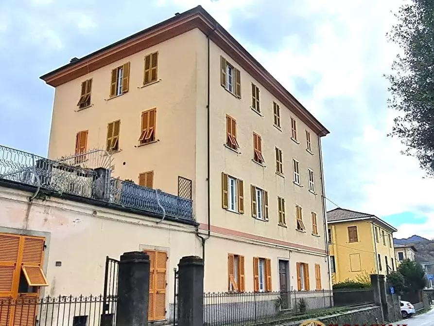 Immagine 5 di Appartamento in vendita  5 a Pontremoli
