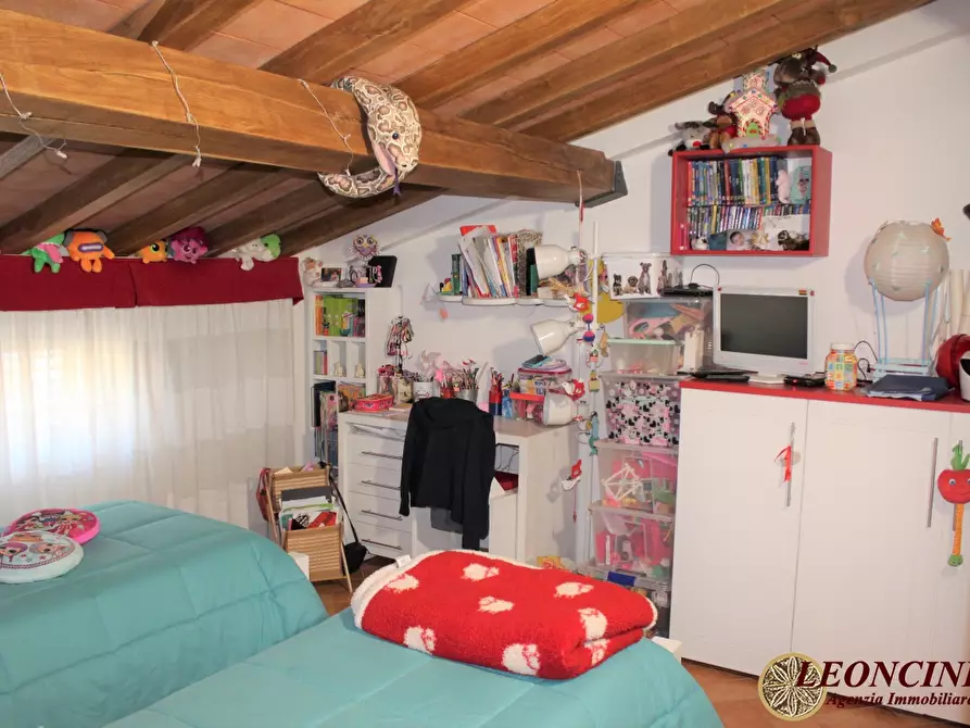 Immagine 9 di Appartamento in vendita  2 a Villafranca In Lunigiana