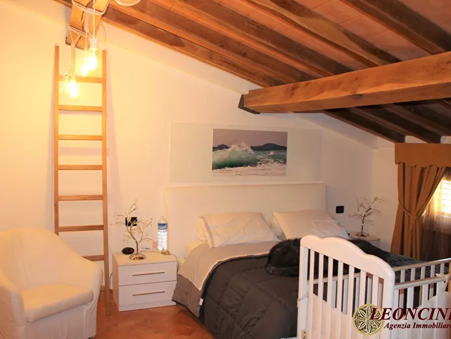 Immagine 8 di Appartamento in vendita  2 a Villafranca In Lunigiana