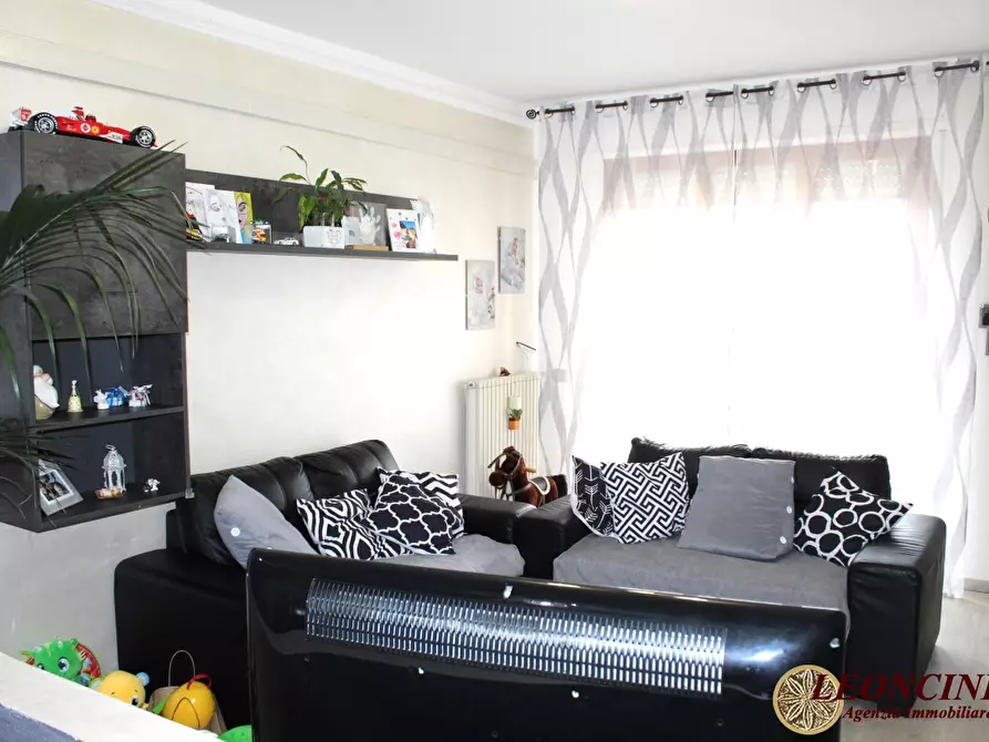 Immagine 9 di Appartamento in vendita  33 a Filattiera