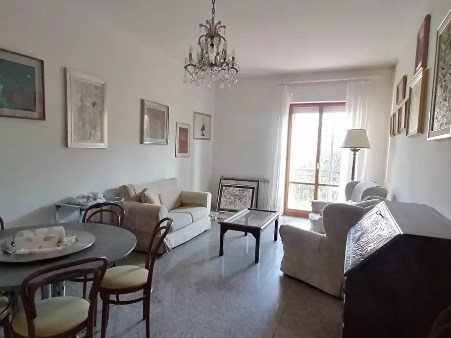 Immagine 5 di Appartamento in vendita  34 a Carrara