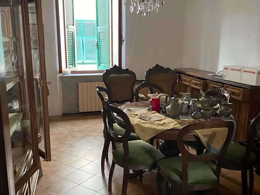 appartamento in vendita a Carrara in zona Centro Città