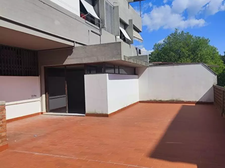 Immagine 1 di Appartamento in vendita  23 a Carrara