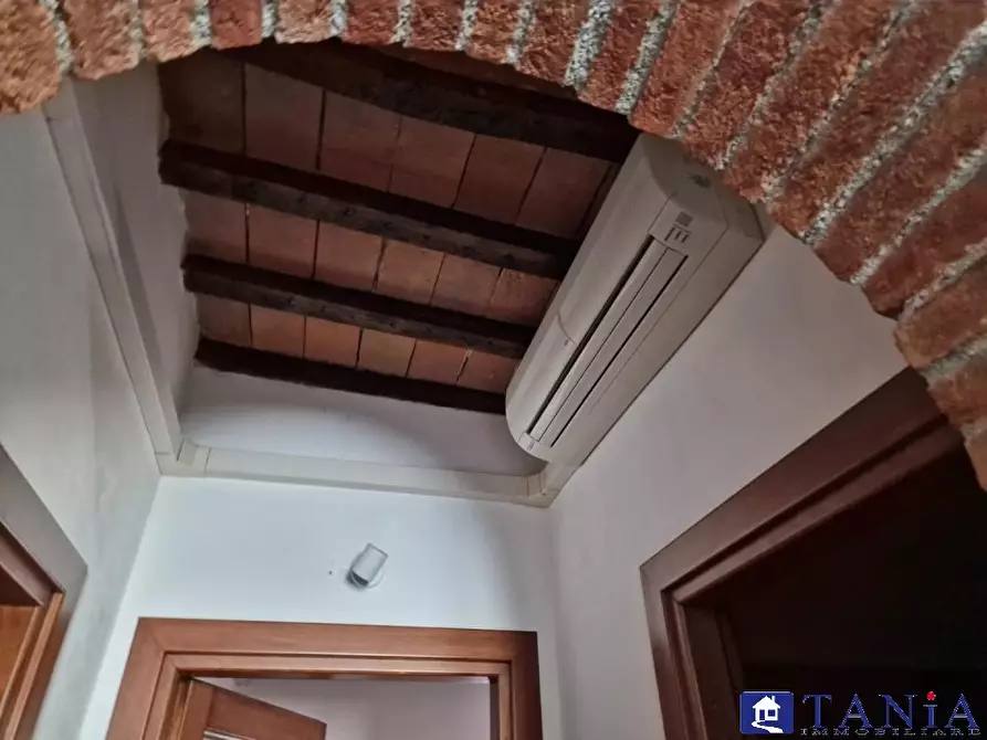 Immagine 2 di Appartamento in vendita  23 a Carrara