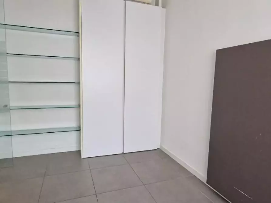 Immagine 5 di Appartamento in vendita  18 a Carrara