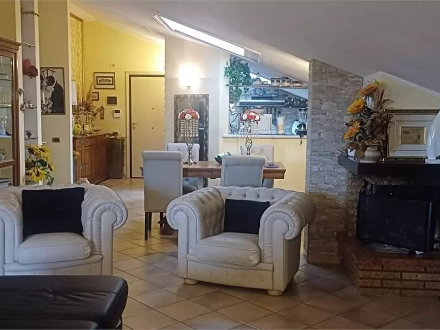 Immagine 1 di Appartamento in vendita  23 a Carrara