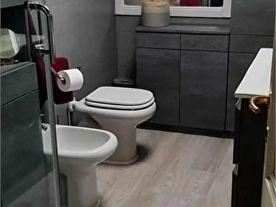 Immagine 10 di Appartamento in vendita  23 a Carrara