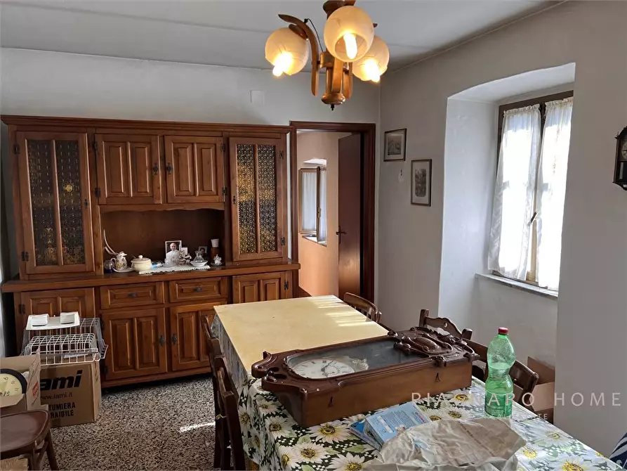 Immagine 4 di Appartamento in vendita  6 a Filattiera