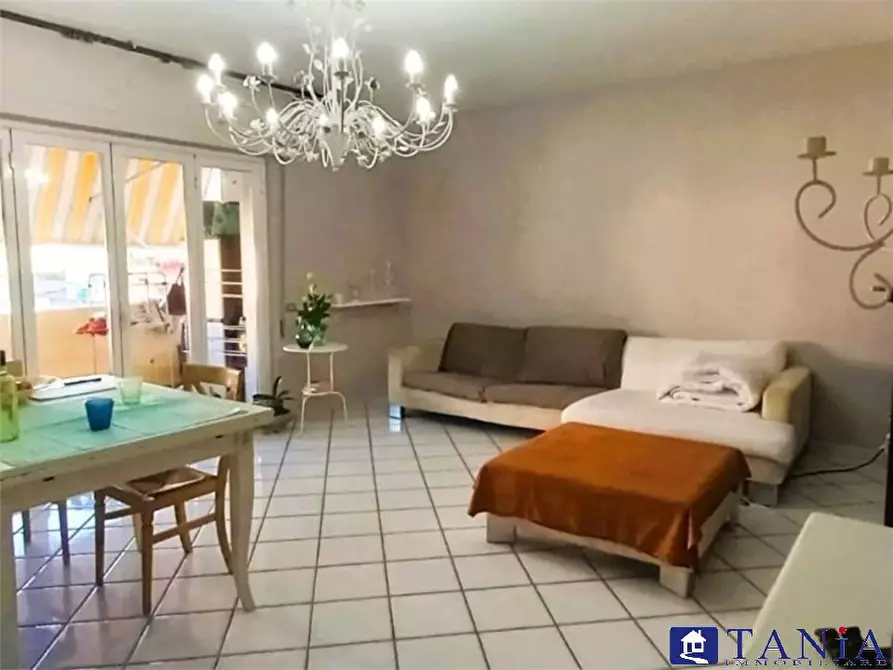 Immagine 4 di Appartamento in vendita  2 3 BIS a Carrara