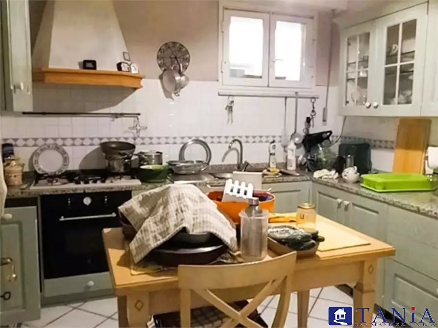 Immagine 9 di Appartamento in vendita  2 3 BIS a Carrara