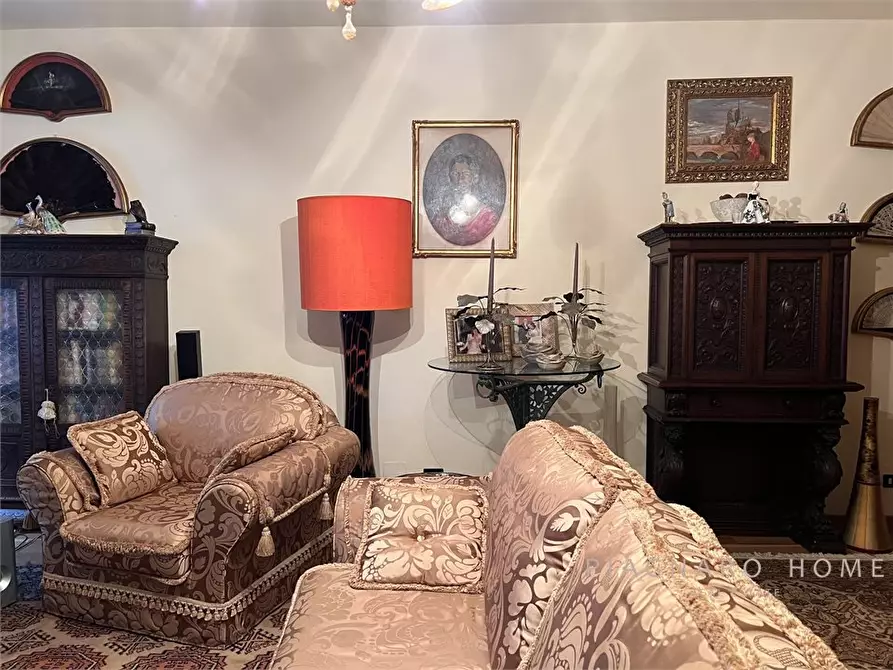 Immagine 6 di Appartamento in vendita  a Pontremoli