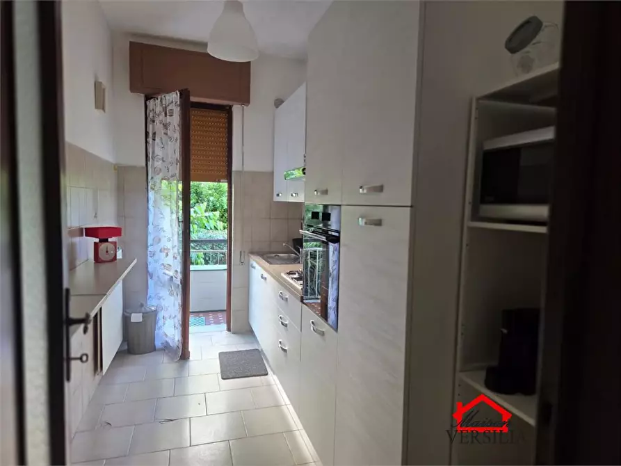 Immagine 6 di Appartamento in vendita  70 a Carrara