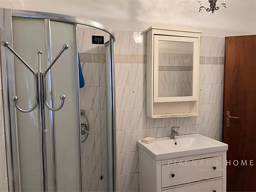 Immagine 9 di Appartamento in vendita  a Pontremoli