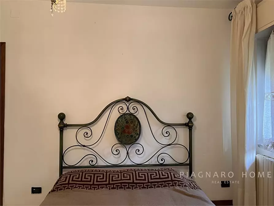 Immagine 6 di Appartamento in vendita  a Pontremoli