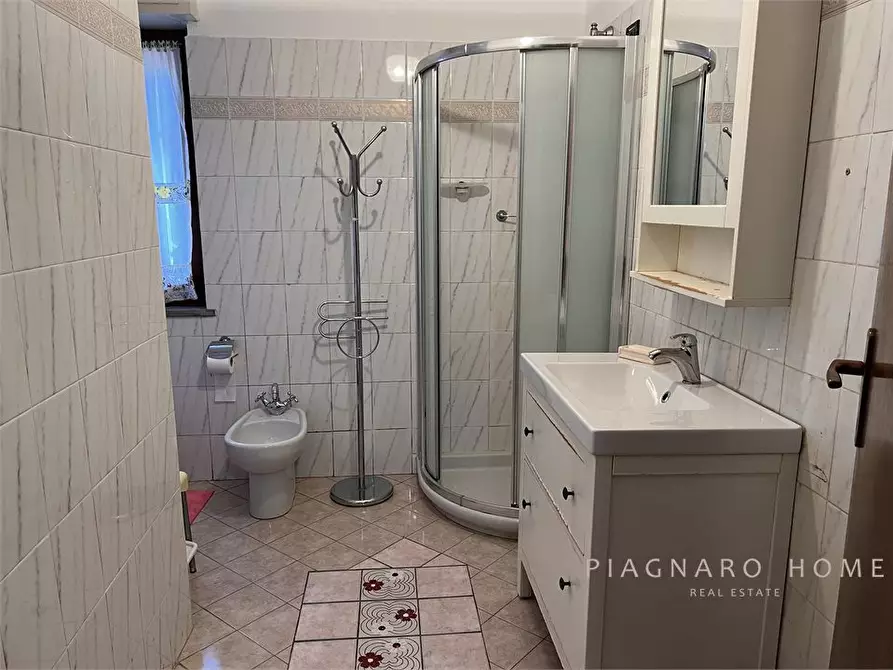 Immagine 8 di Appartamento in vendita  a Pontremoli