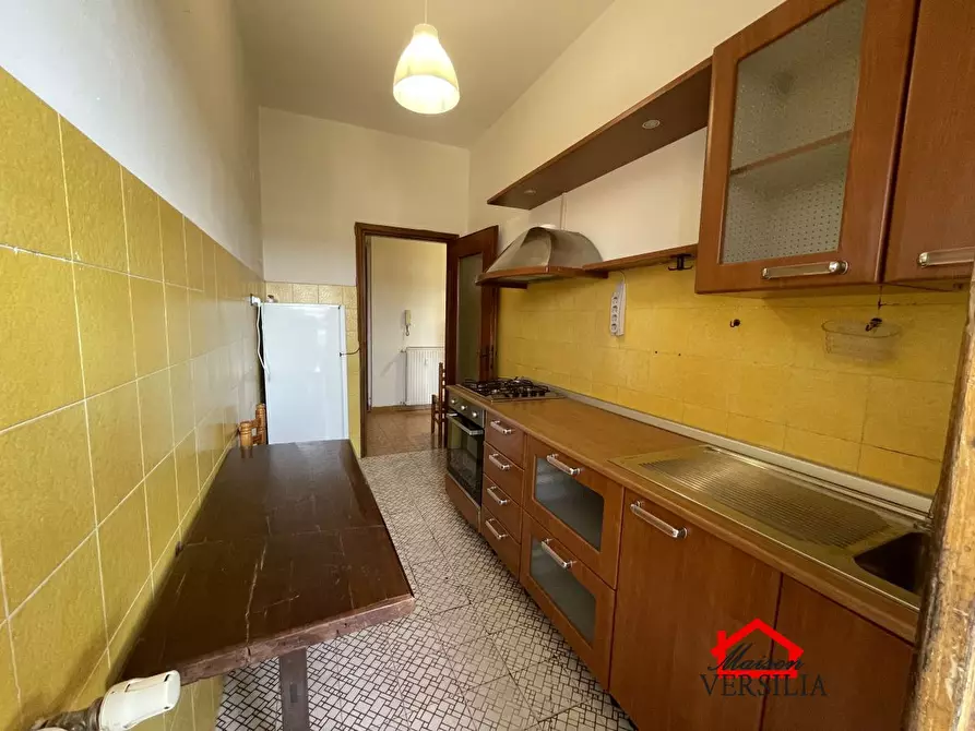 Immagine 5 di Appartamento in vendita  a Carrara