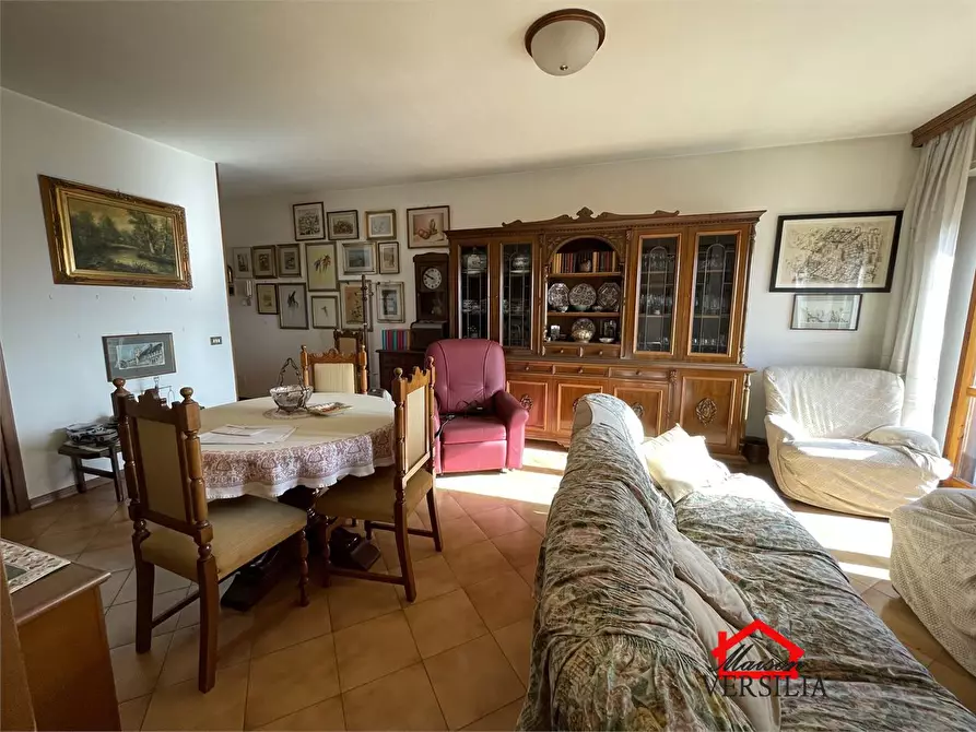 Immagine 3 di Appartamento in vendita  49 a Massa