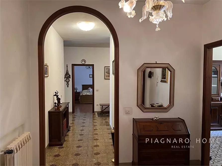 Immagine 5 di Appartamento in vendita  5 a Pontremoli
