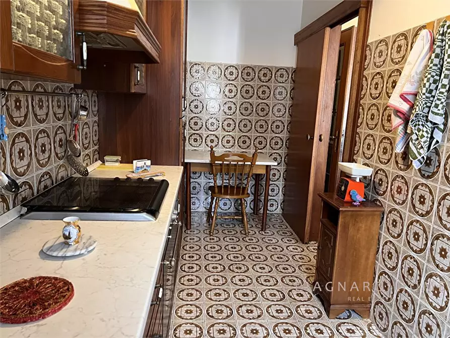 Immagine 8 di Appartamento in vendita  5 a Pontremoli