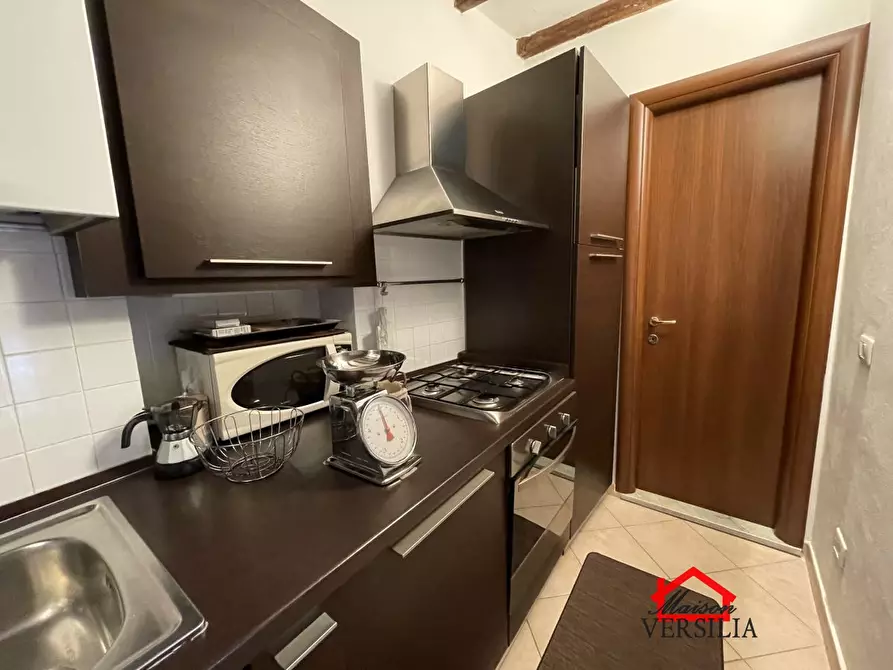 Immagine 6 di Appartamento in vendita  8 a Carrara