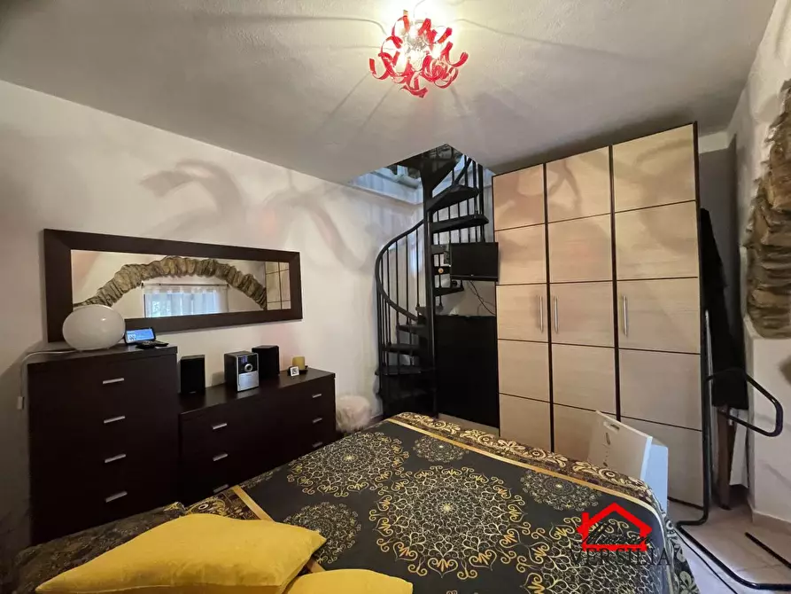 Immagine 10 di Appartamento in vendita  8 a Carrara