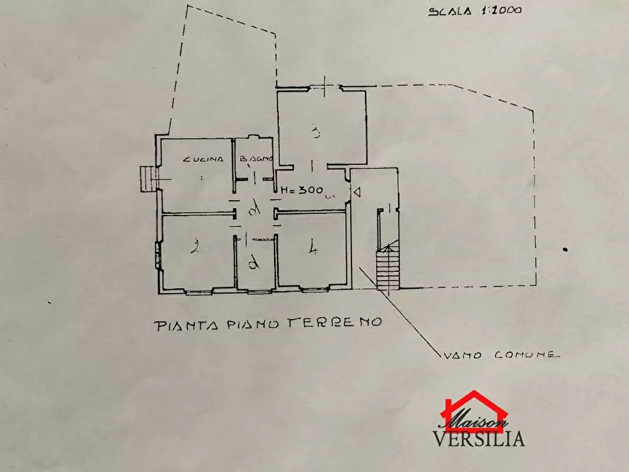 Immagine 2 di Appartamento in vendita  a Massa